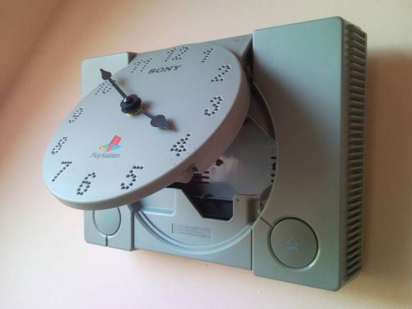 Reloj-PlayStation-4
