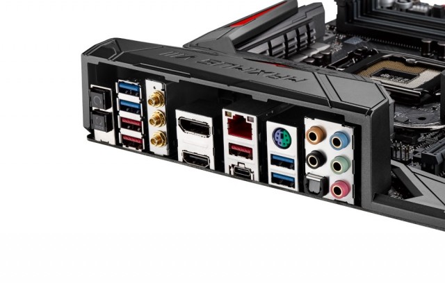 Maximus VIII Extreme Puertos