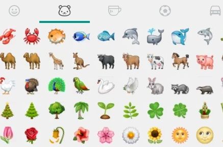 emoji de la luna sonriente